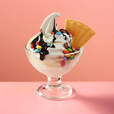SMARTIES® Mini Mix in as an ice cream topping