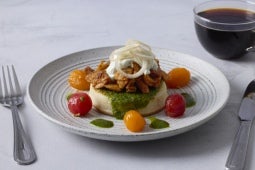 Gyros Topped Crumpets